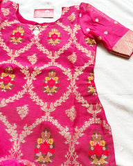 Hot Pink Banaras Cotton Kurta Set (Pre Order 10-15 days)