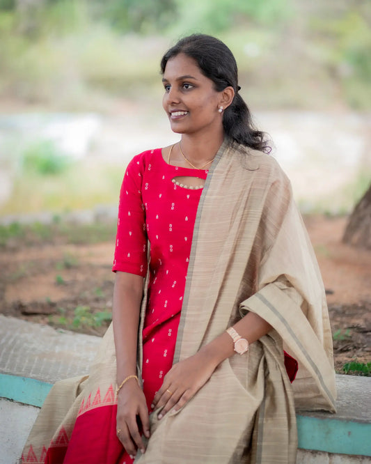 Red Lady Slub Silk Kurta Set