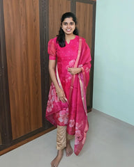 Pink Organza Kurta Set (Pre order 15 to 20 days)
