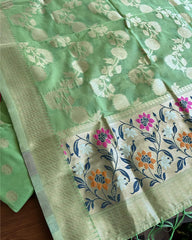Green Cotton Banaras Kurta Set (Top-Dupatta)